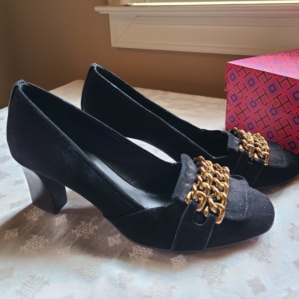 Tory Burch Suede Heels with Chain Detail *new* not worn